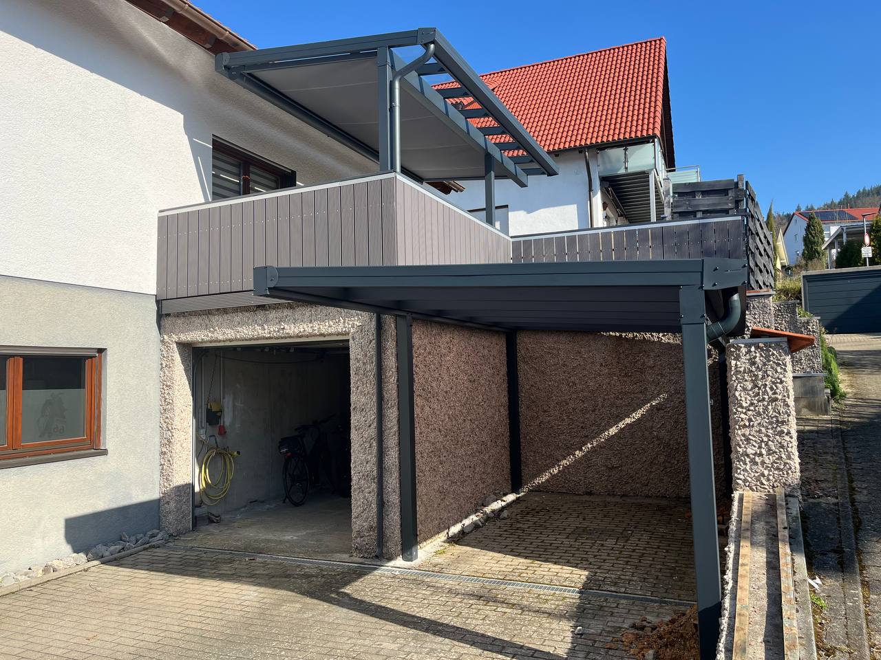 Carport mit Glasdach